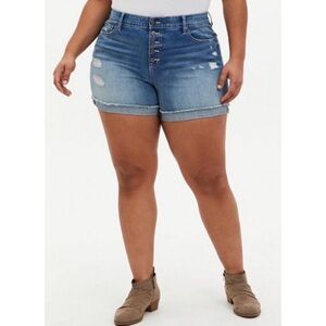 Torrid Buttonfly Denim Shorts 22